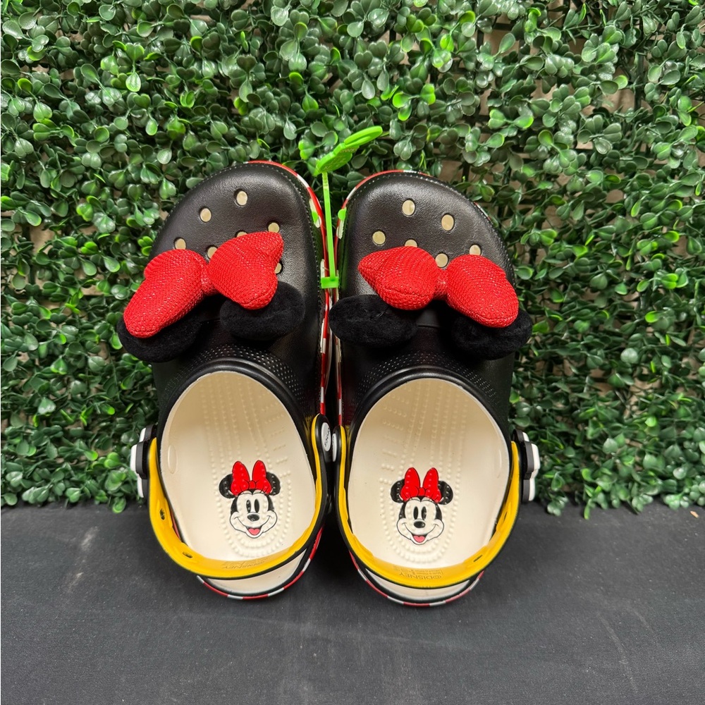 Crocs Classic Clog Disney Minnie Mouse - J4